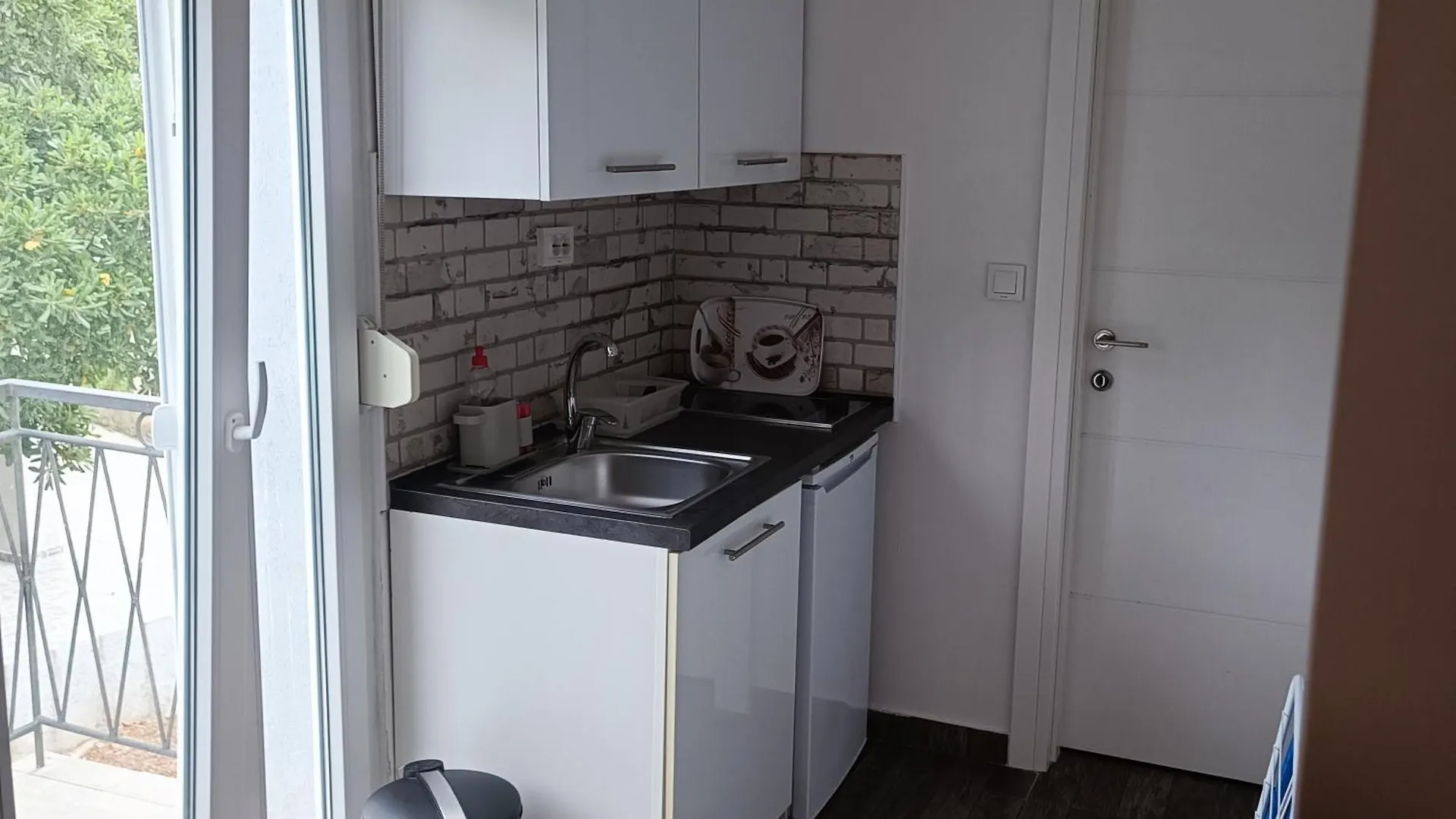 Apartments La Bombonera Стариград-Пакленица