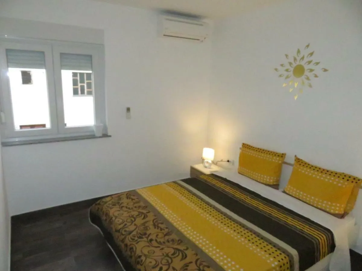 Apartments La Bombonera Starigrad Paklenica Kroatië