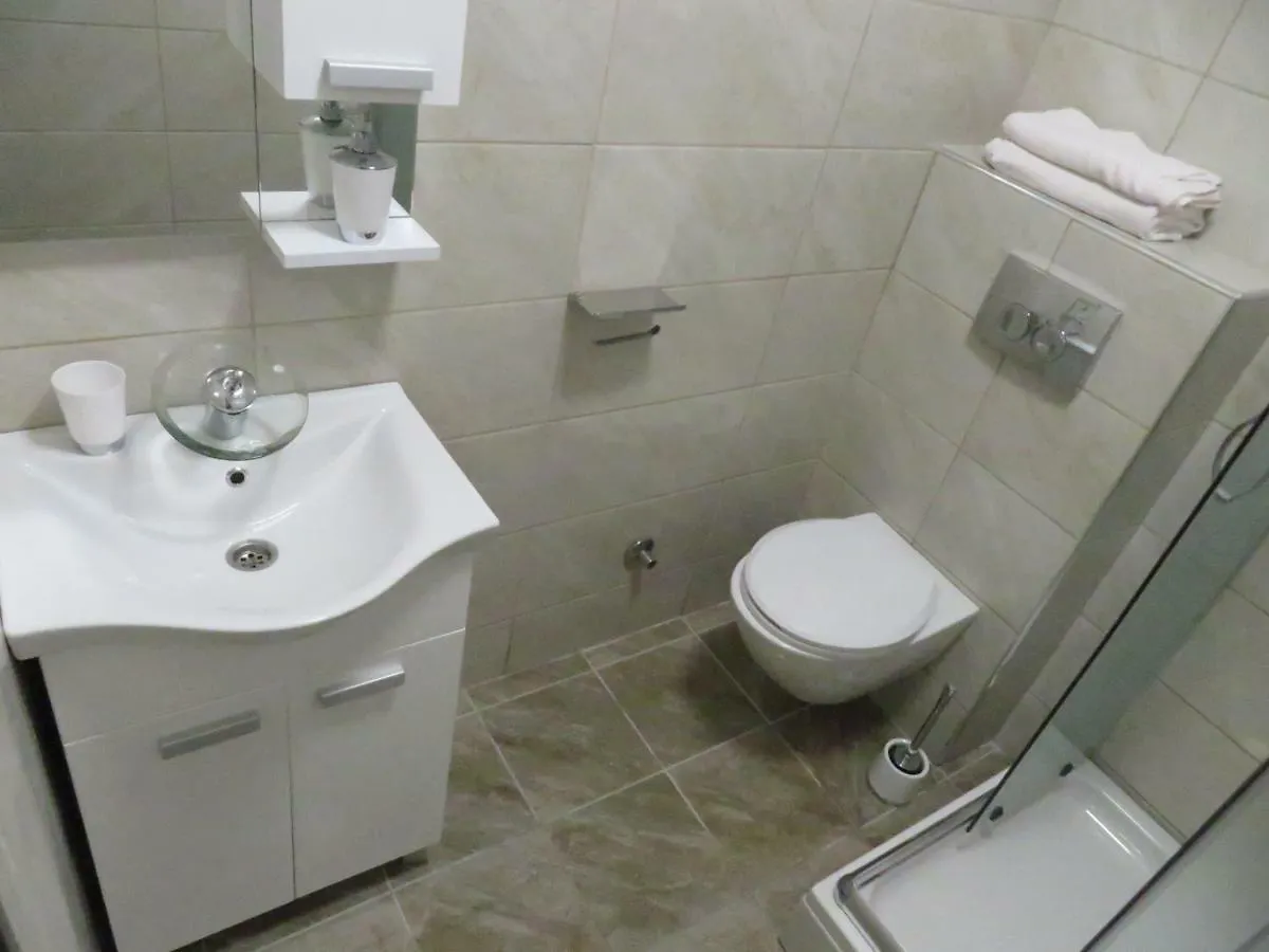 Apartments La Bombonera Starigrad Paklenica